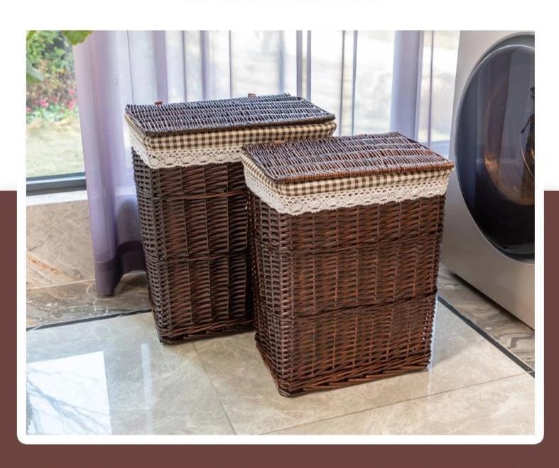 Panier à Linge en Osier Vintage
