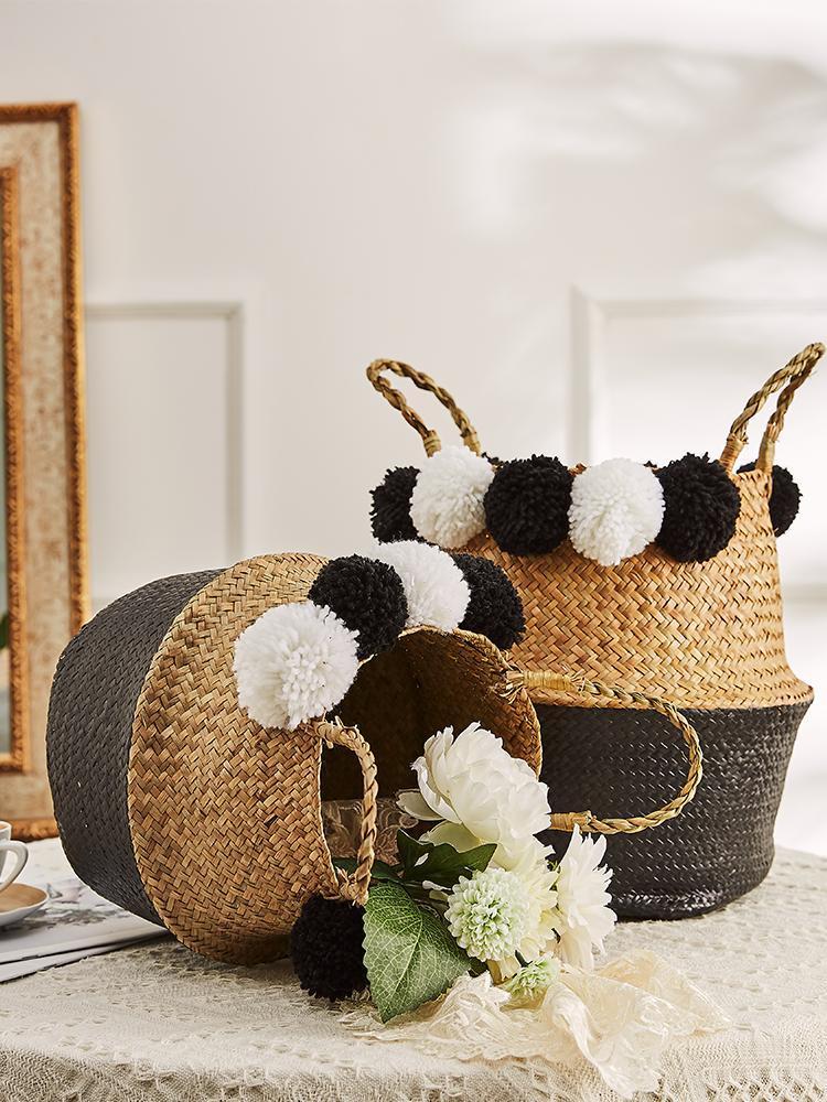Panier à Linge Jonc de Mer Pompons Noirs
