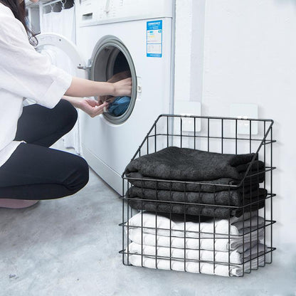 Panier à Linge Suspendu en Métal