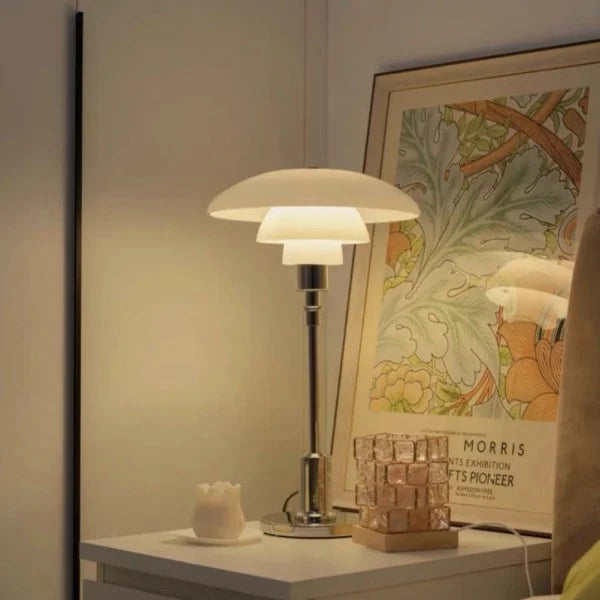 Lampe de Table Disc Multilayer Metal – Élégance Moderne et Ambiance Apaisante