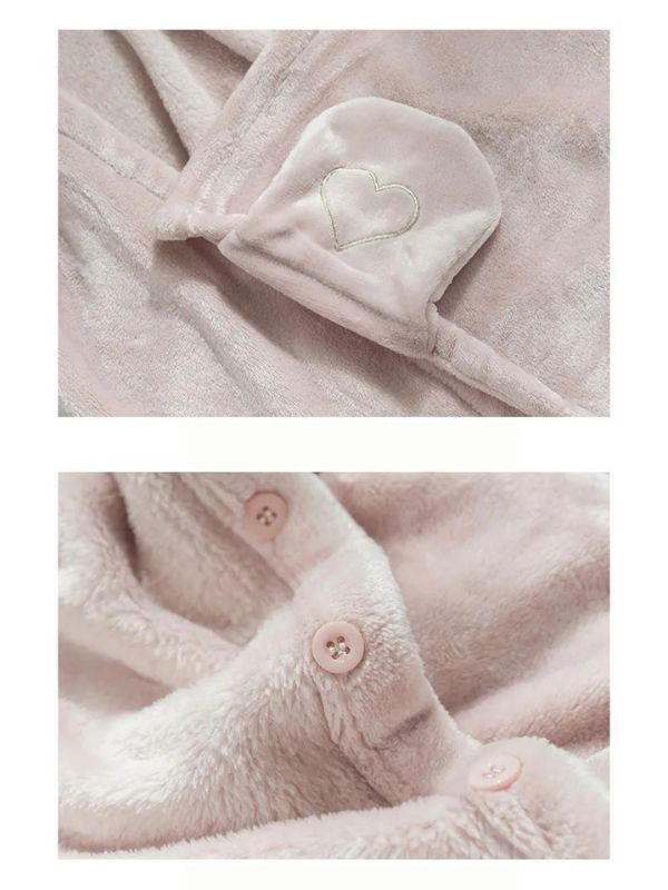 Poncho Plaid Rose et Blanc à Capuche avec Oreilles de Lapin