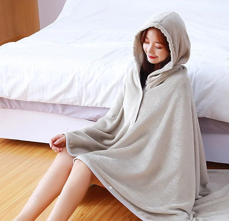 Poncho Plaid Gris Clair Boutonné à Capuche