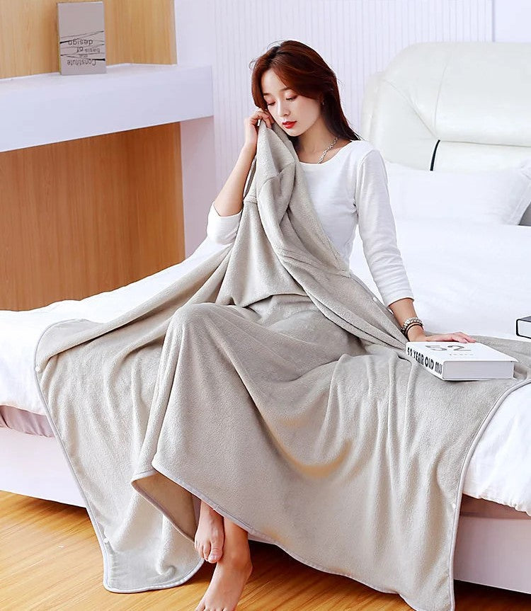 Poncho Plaid Gris Clair Boutonné à Capuche