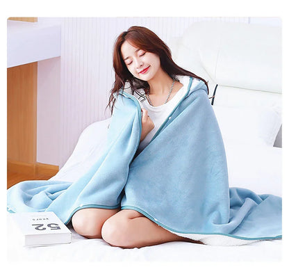 Poncho Plaid Bleu Ciel Boutonné à Capuche