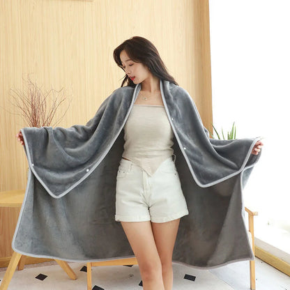 Poncho Plaid Gris Foncé Boutonné à Capuche