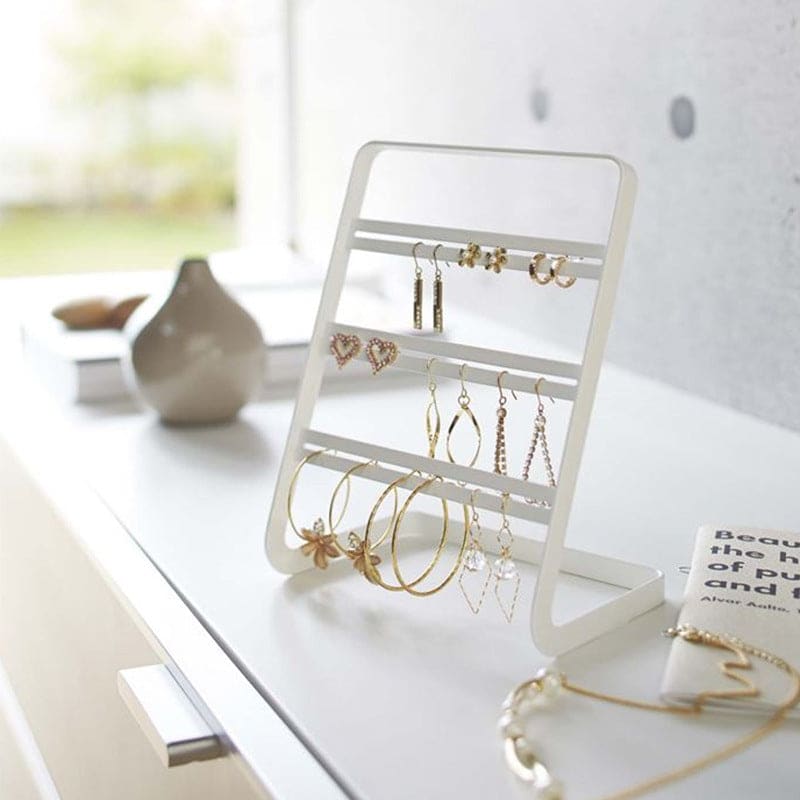 Porte-bijoux design scandinave en métal