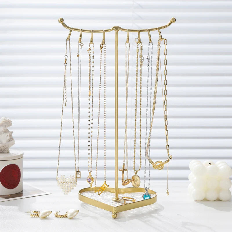 Porte-colliers avec socle en forme de cœur