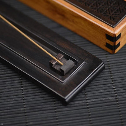 Porte encens bois sculpté