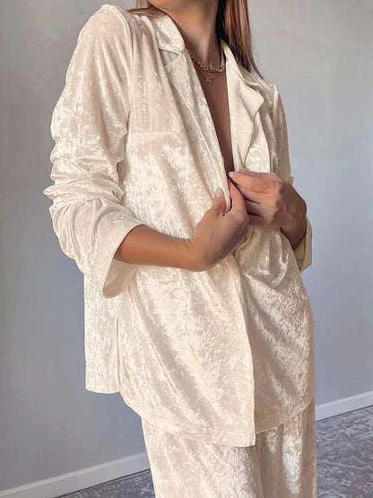 Pyjama Crème En Velours Pour Femme "Éclat d'Opale"