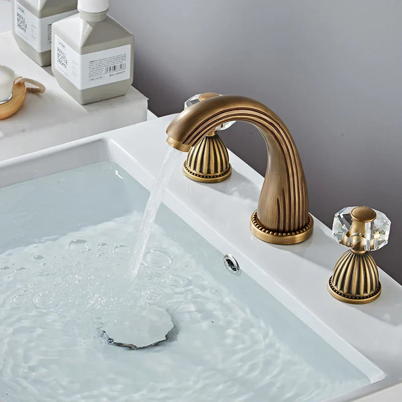 Robinet Lavabo 3 trous - Bronze Antique