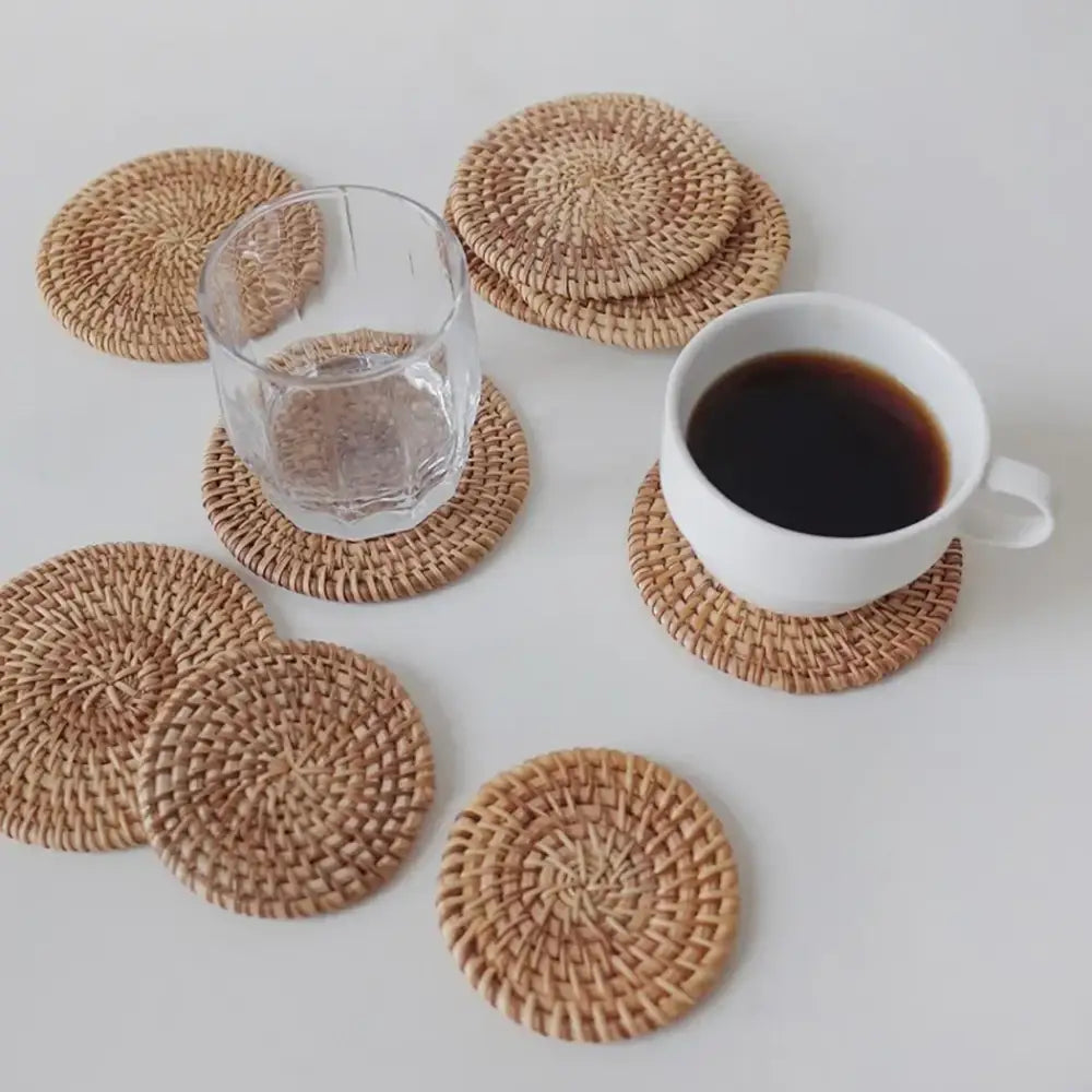 Sous-tasse en Raphia