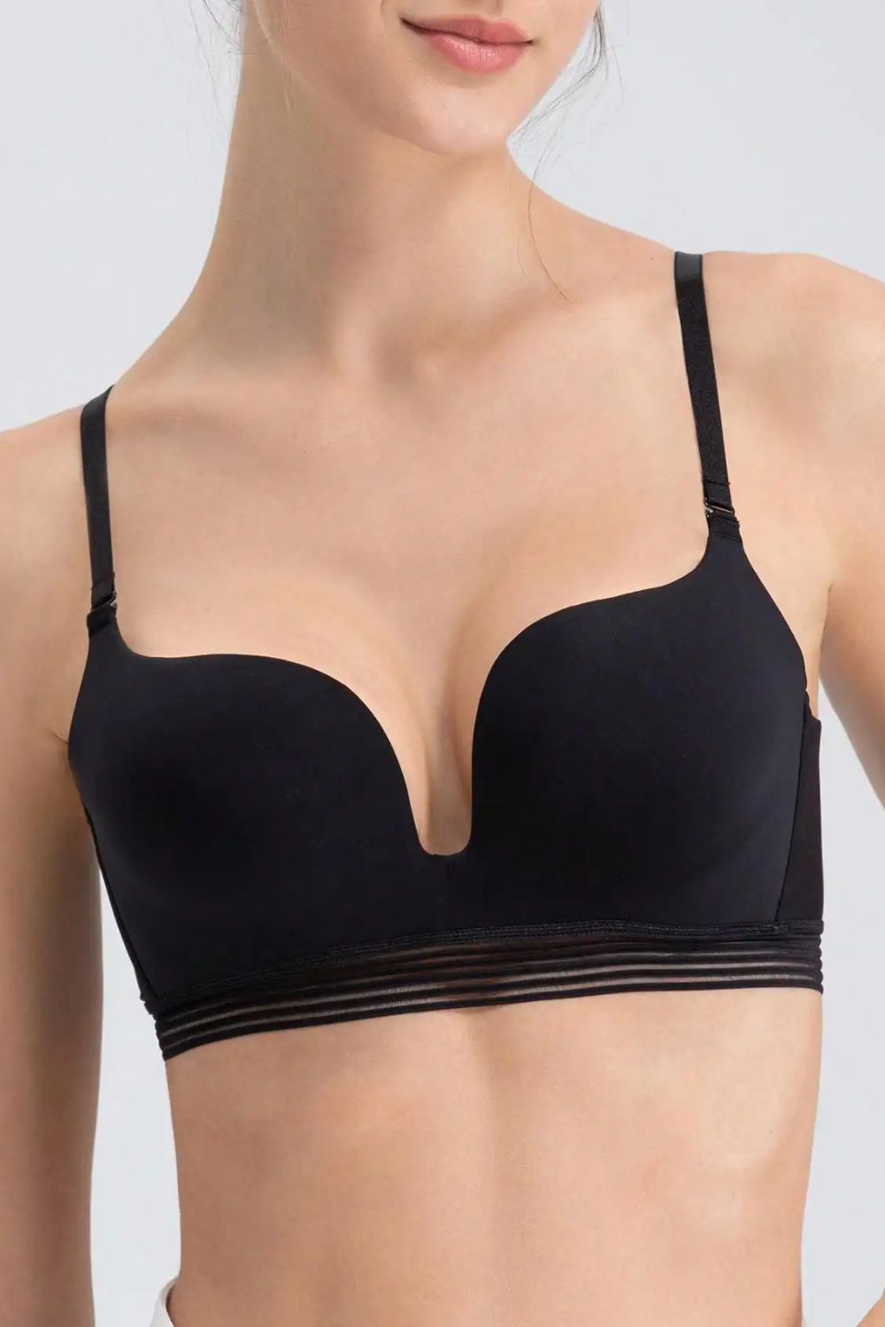 Soutien-gorge dos nu sans armature invisible