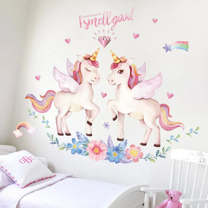 Sticker Mural Chambre avec des Licornes des Fleurs et des Cœurs