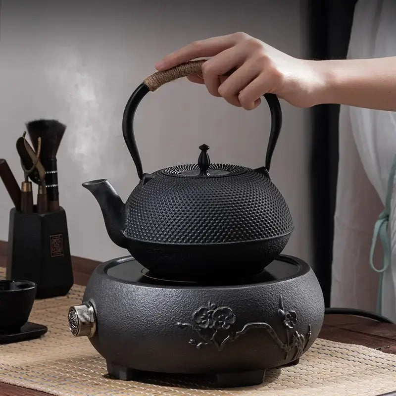 Théière en Fonte à Induction Style Granulé