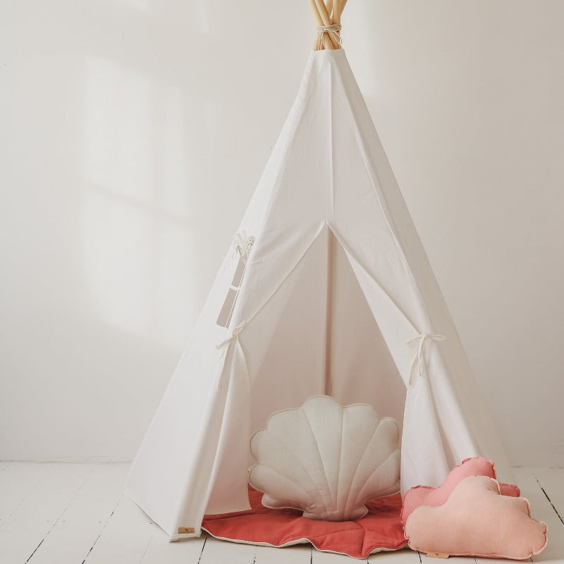 Ensemble Tipi et Tapis de feuilles « Blanche Neige »