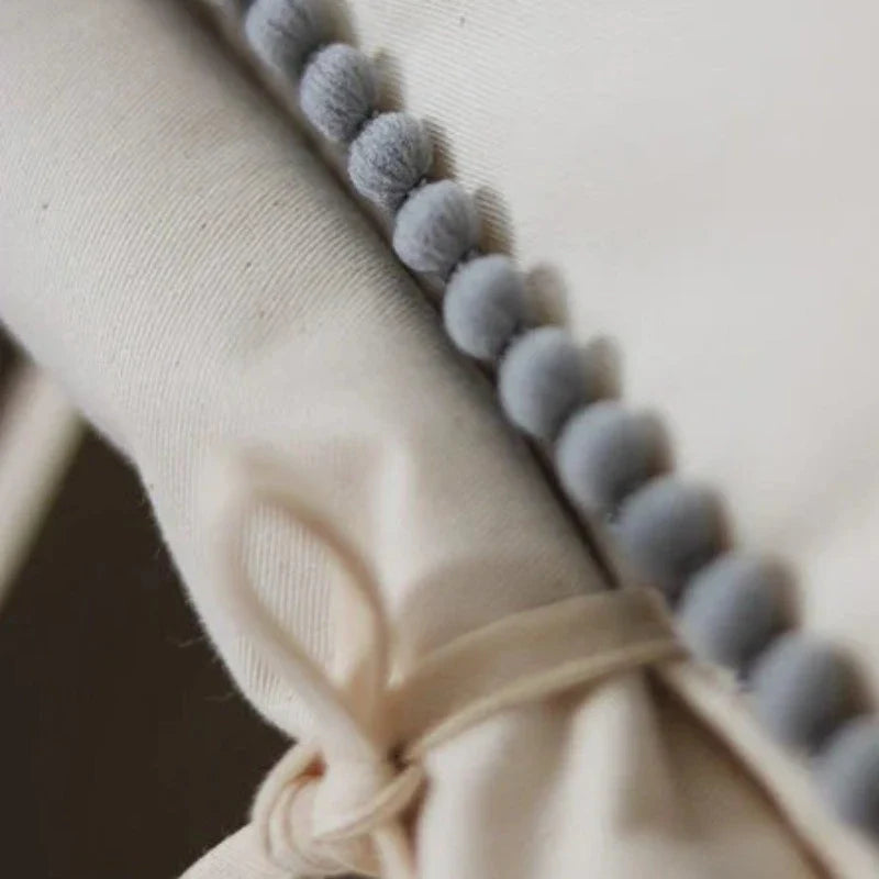 Ensemble Tipi avec Pompons Gris et Tapis