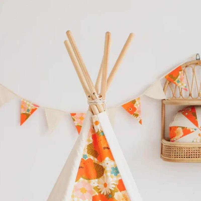 Ensemble Tipi et Tapis Pique-nique avec Fleurs