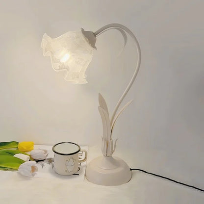 Lampe de Table Vintage à Fleurs Ajustable – Élégance Pratique et Design Inspiré de la Nature