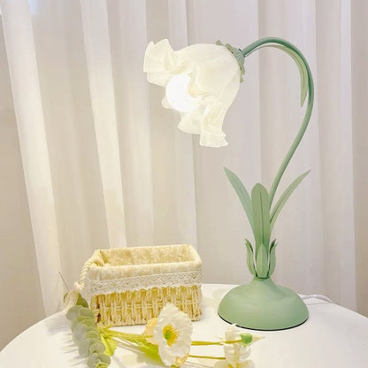 Lampe de Table Vintage à Fleurs Ajustable – Élégance Pratique et Design Inspiré de la Nature