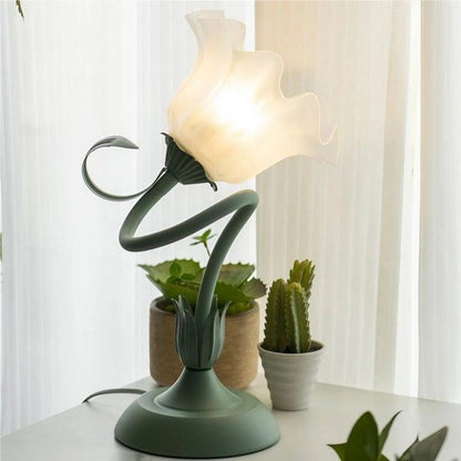 Lampe de Table Vintage à Fleurs Ajustable – Élégance Pratique et Design Inspiré de la Nature